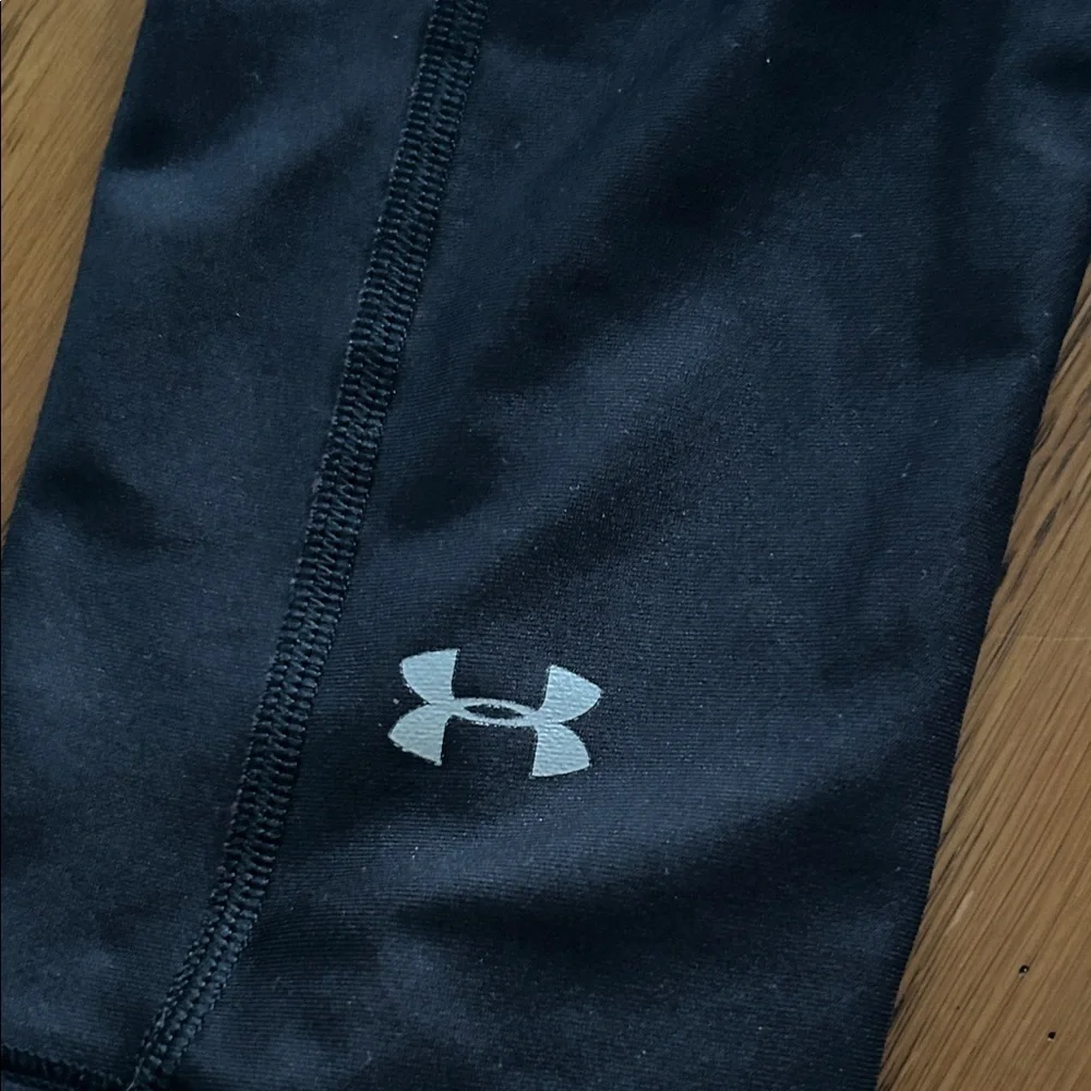 Under Armour Black Athletic Capris